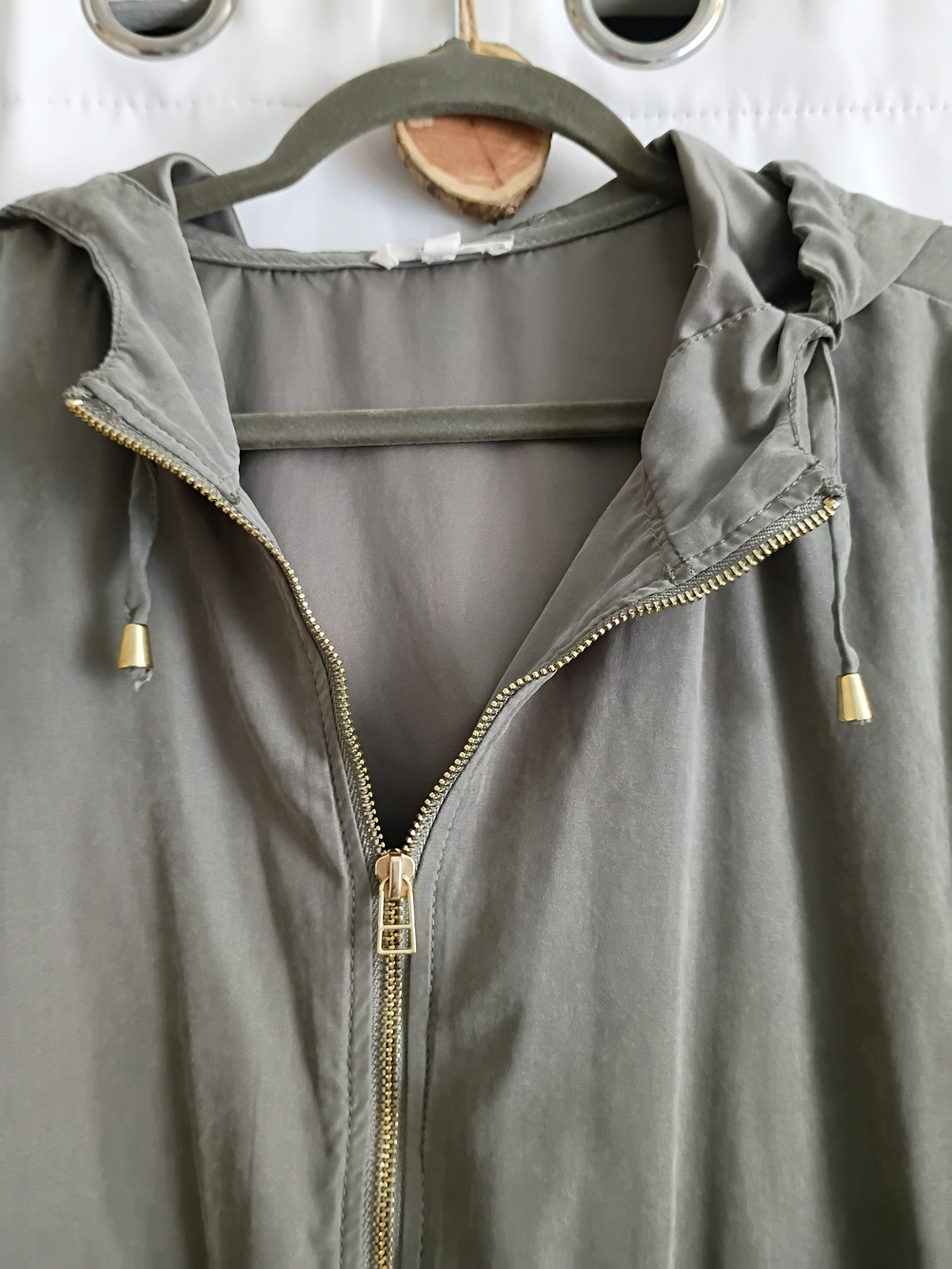 Maurices Olive Green Lightweight Jacket With a Hood. Size XXL - Picture 2 of 16